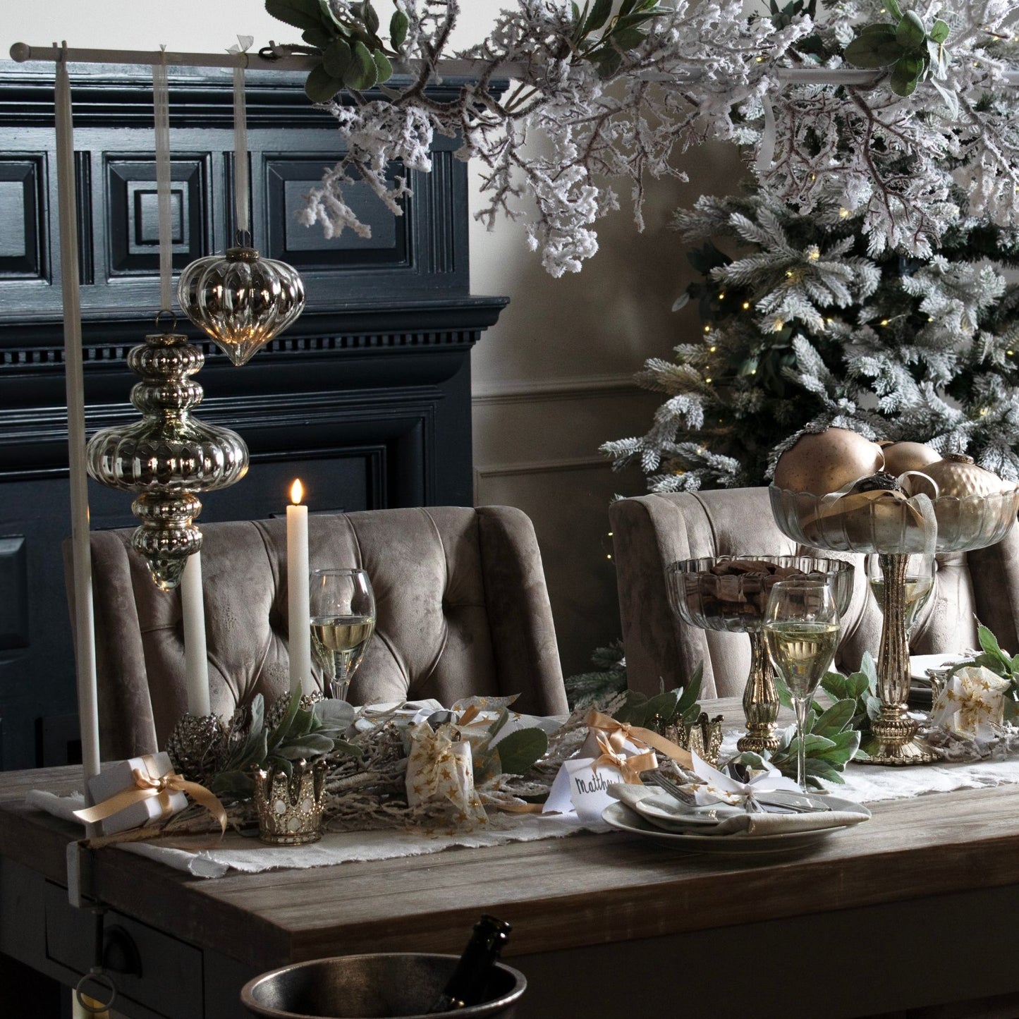 Antique Silver Large Vallupe Bauble