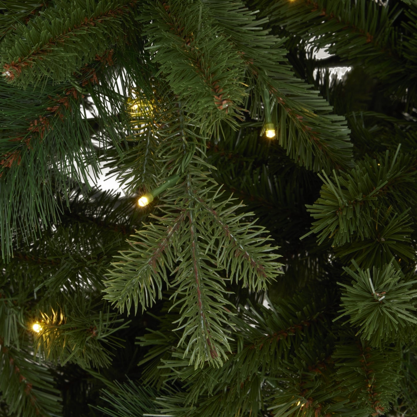 7ft Green Forest Fir Pre-Lit 400L Led Christmas Tree