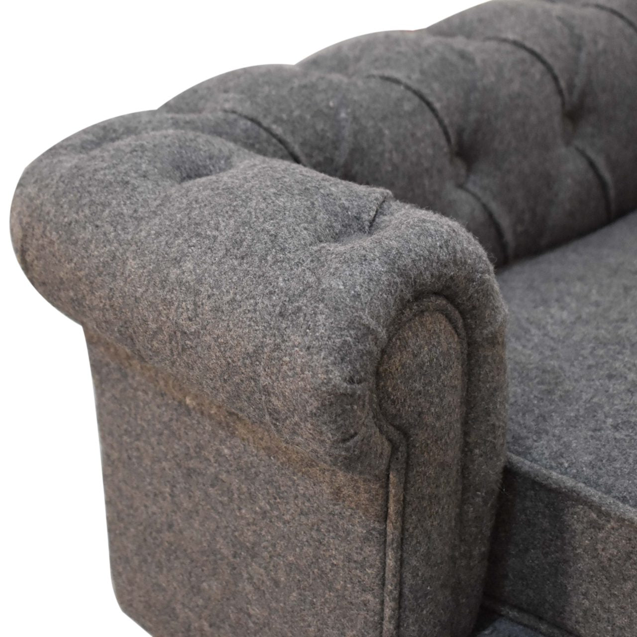 Heritage Collection Battleship Tweed Button Pet Bed