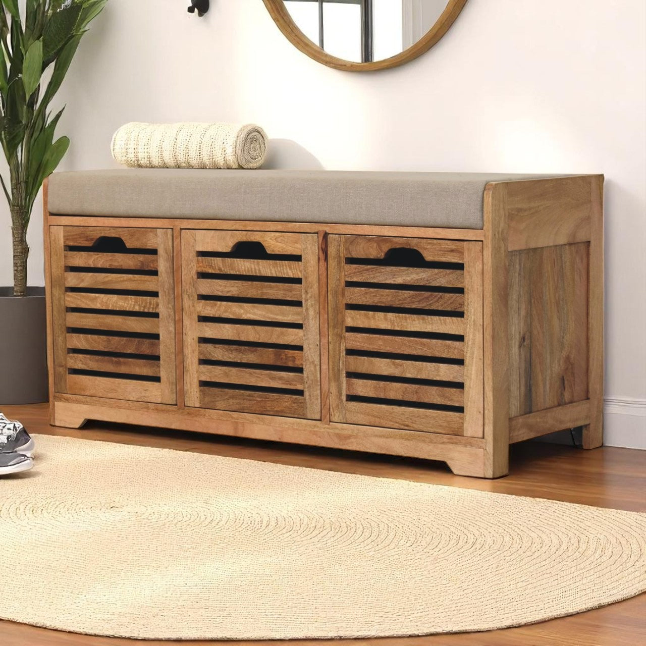 Heritage Collection Shutter Fronted Hallway Shoe Bench