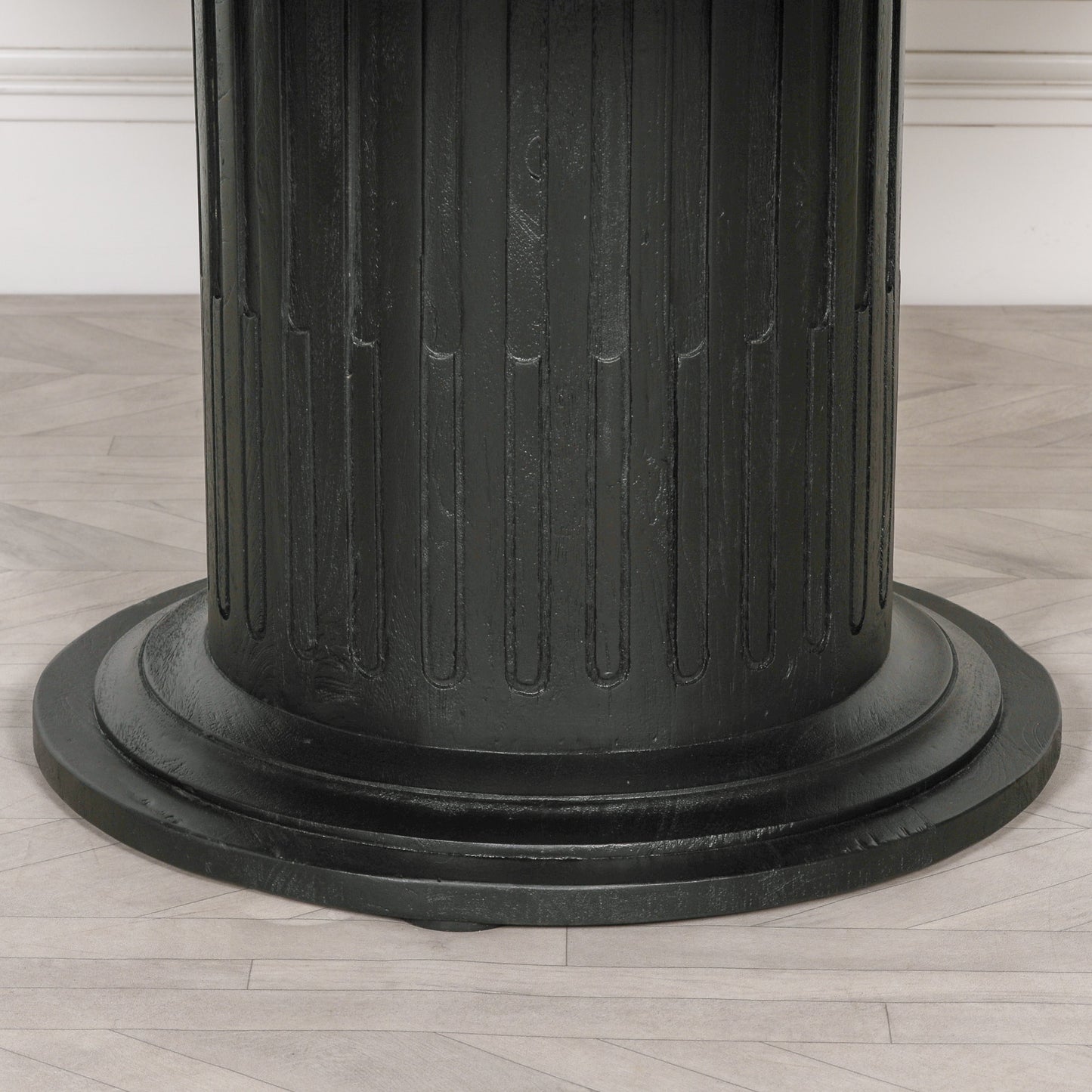 Black Wooden Round Column Dining Table With 4 Chairs