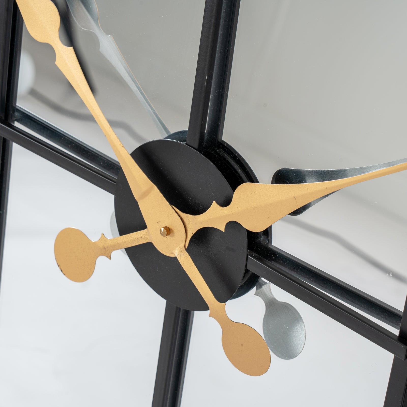 Harry Christian Home Statement Black and Gold Large Wall Clock