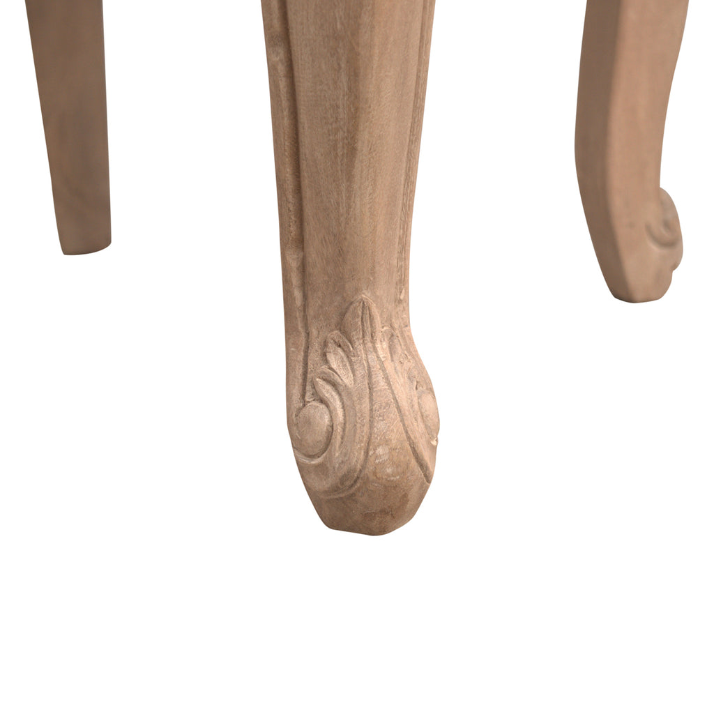 Heritage Collection French Style Deep Button Chair