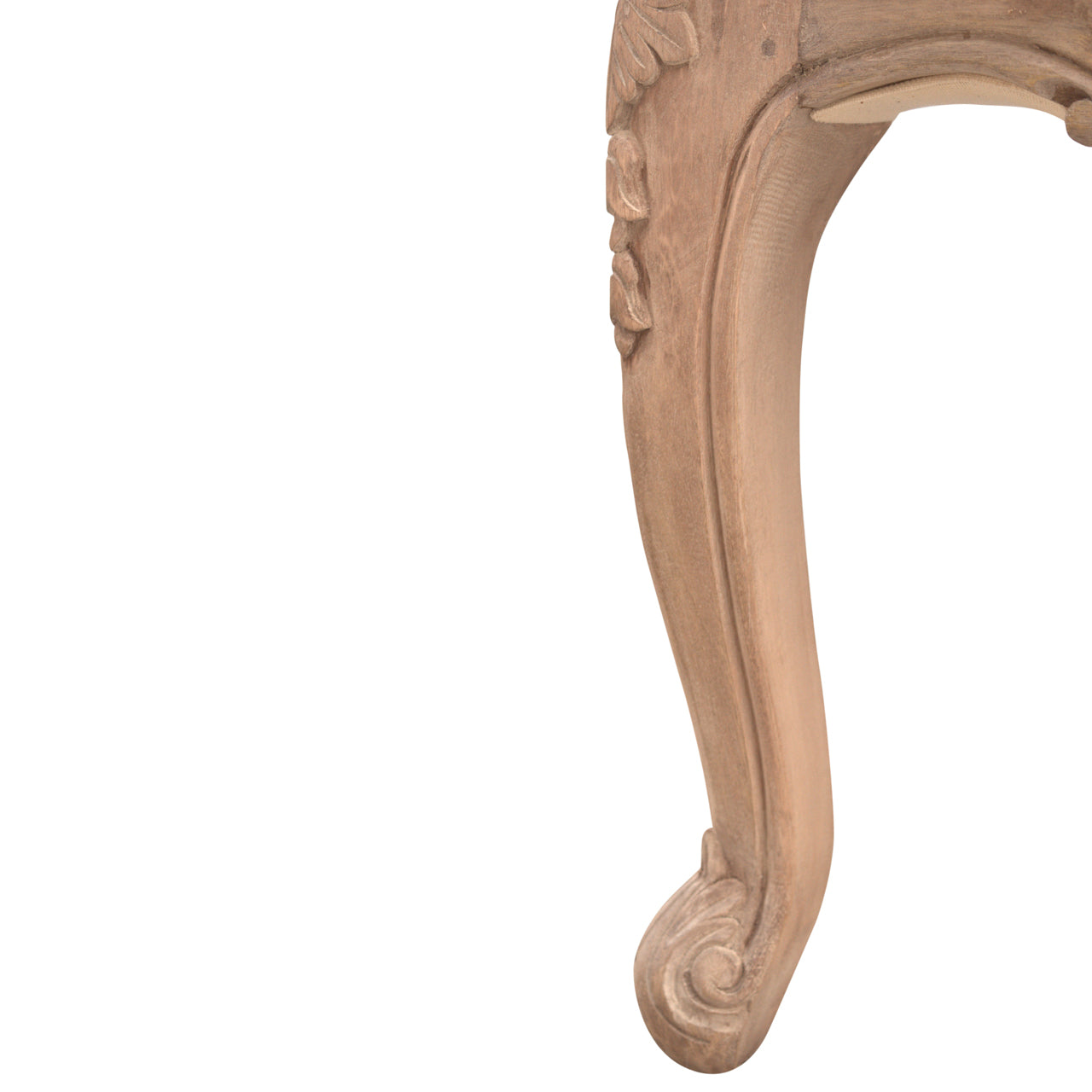 Heritage Collection French Style Deep Button Chair