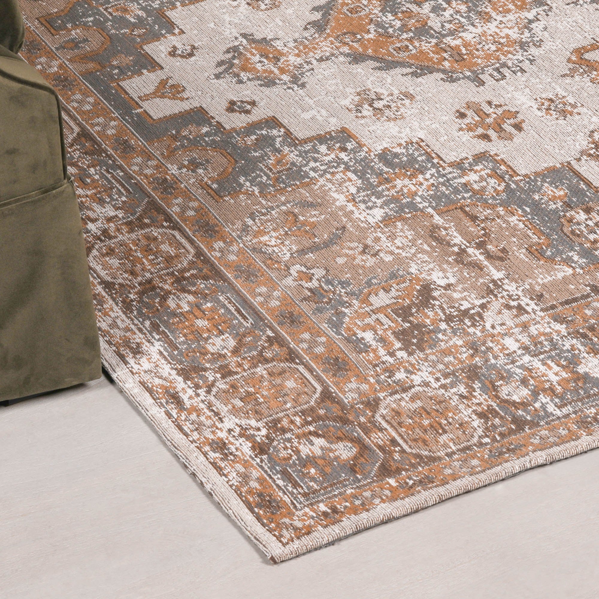 Harry Christian Home Brown Chenille Rug 260x180cm
