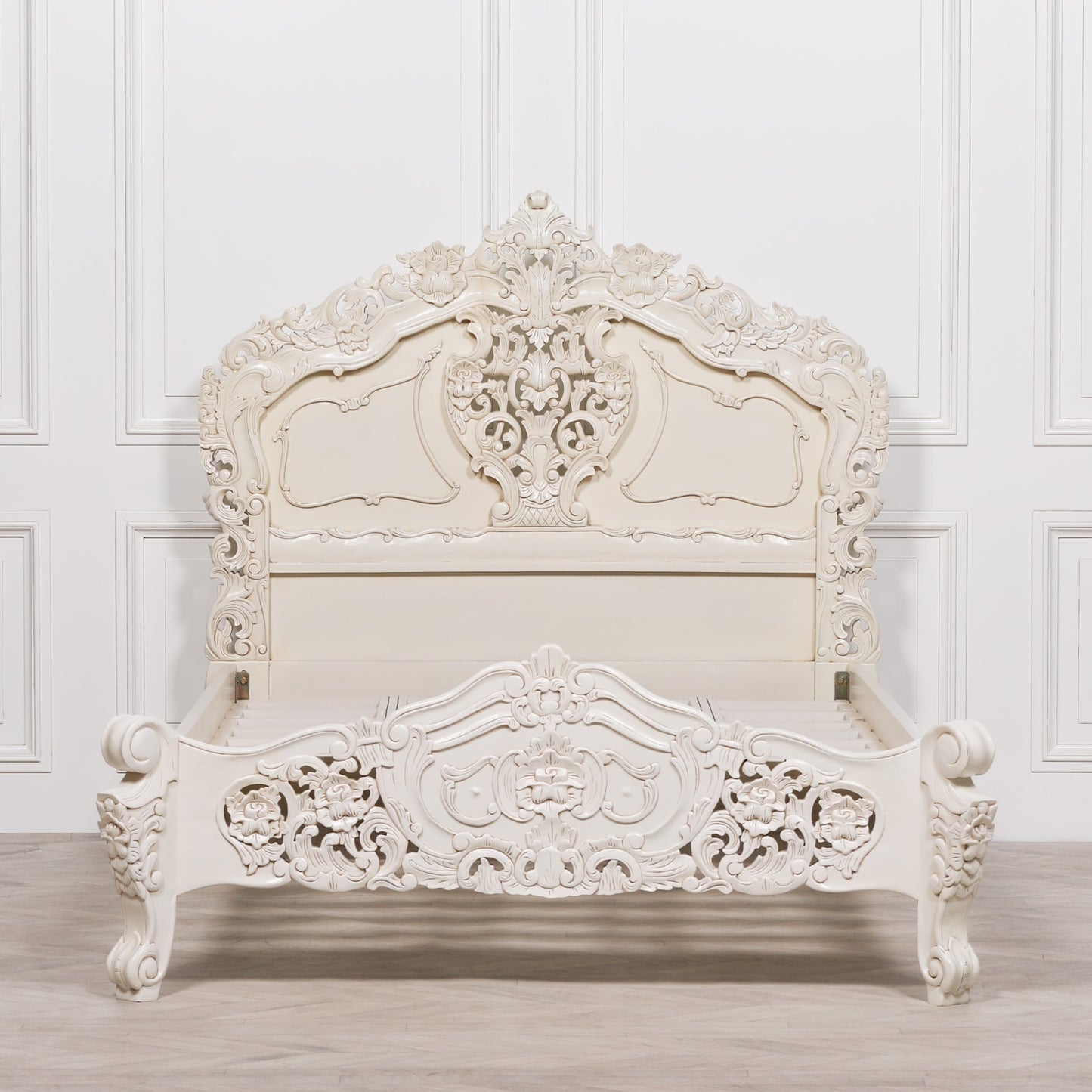 Rococo 5ft King Size Carved Bed