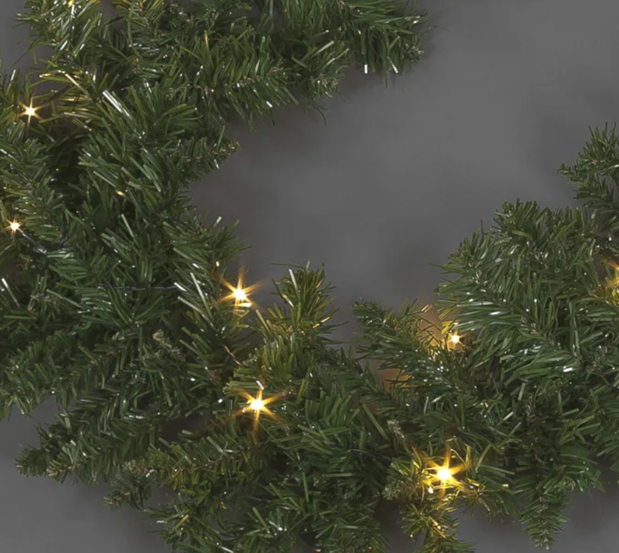 1.8m Battery Operated Pre Lit Garland with 20 LEDS Warm White