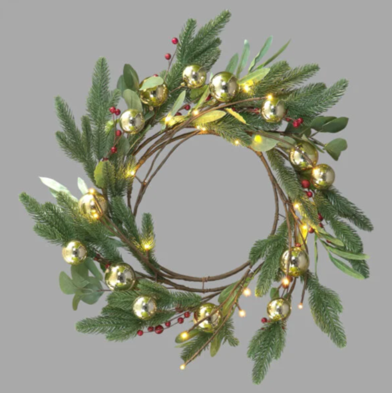 Battery Operated 60cm Mixed Leaf Pre Lit Wreath Red Berries