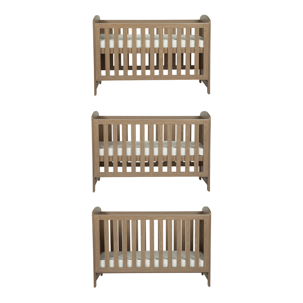 Seeker 3 Piece Nursery Room Furniture Set Drift