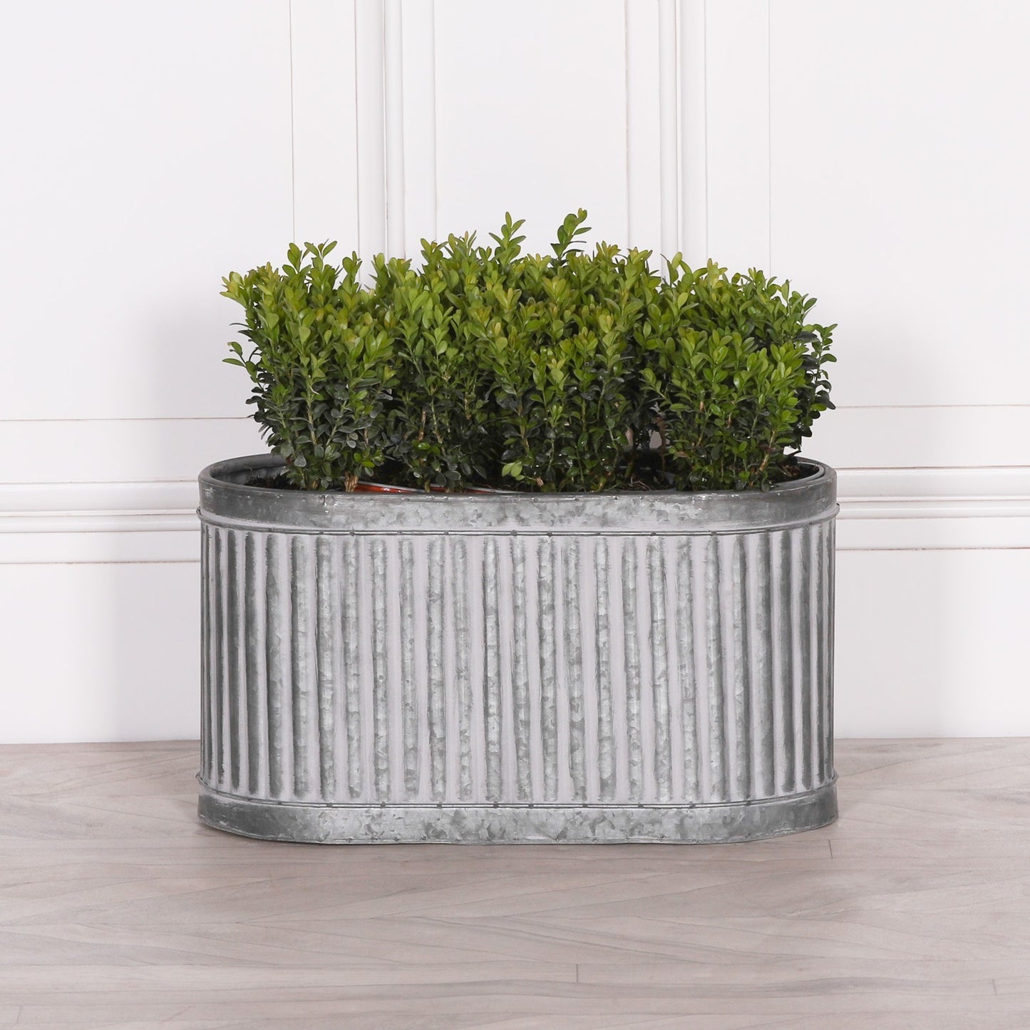 Ribbed Metal Planter – Medium