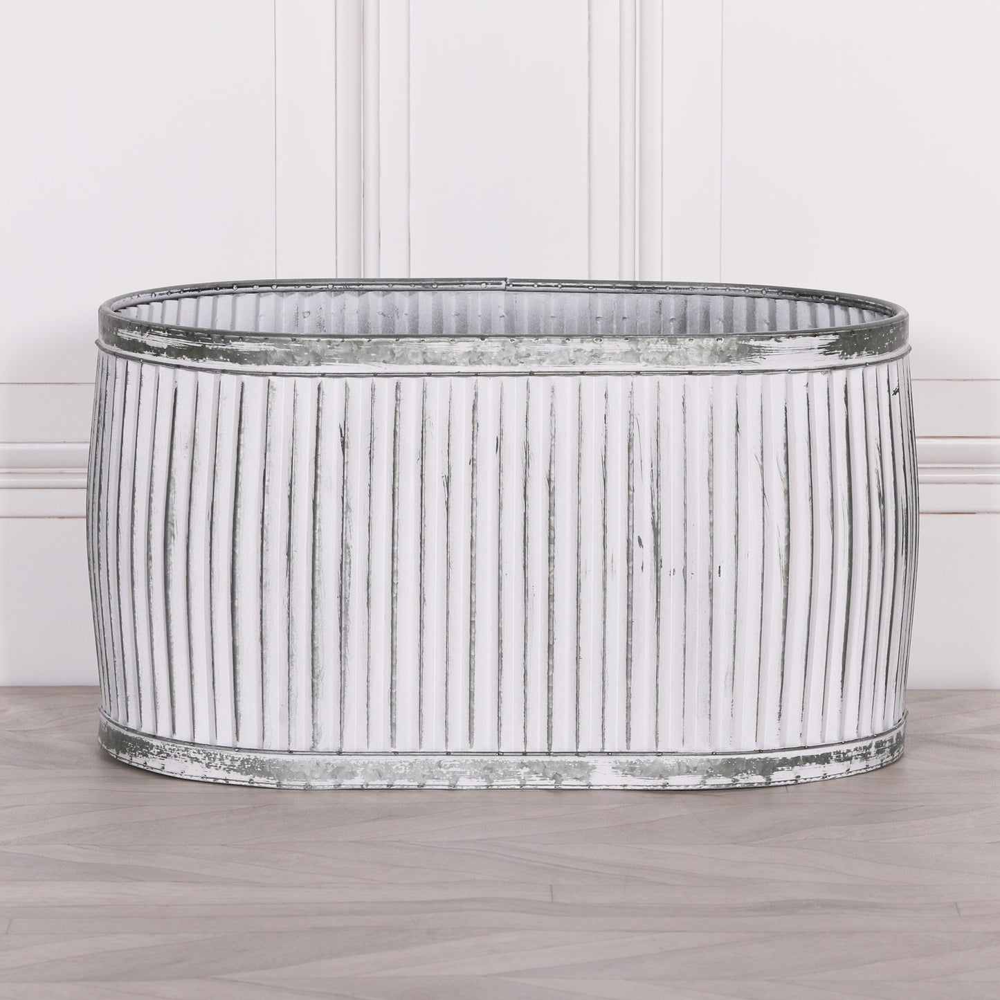 Dolly Tub Oval Metal Planter – Large