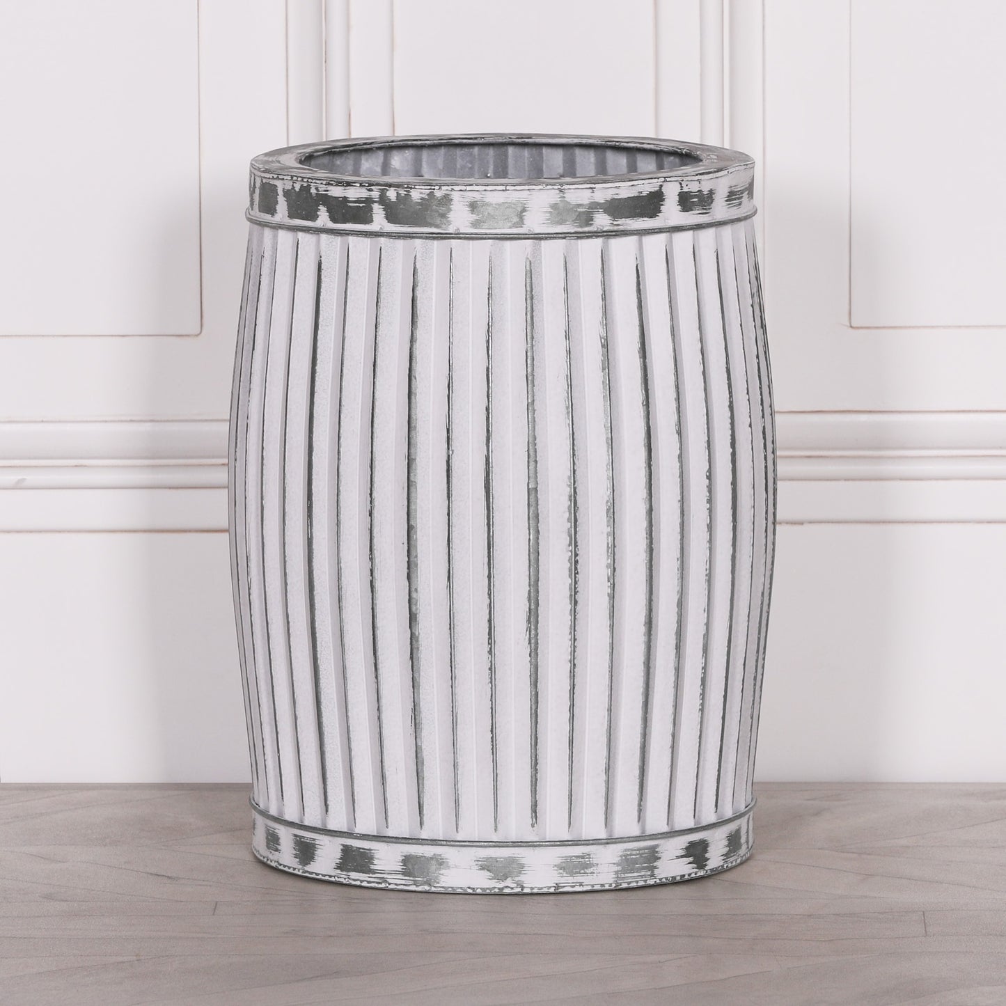 Round Dolly Tub Metal Planter – Small