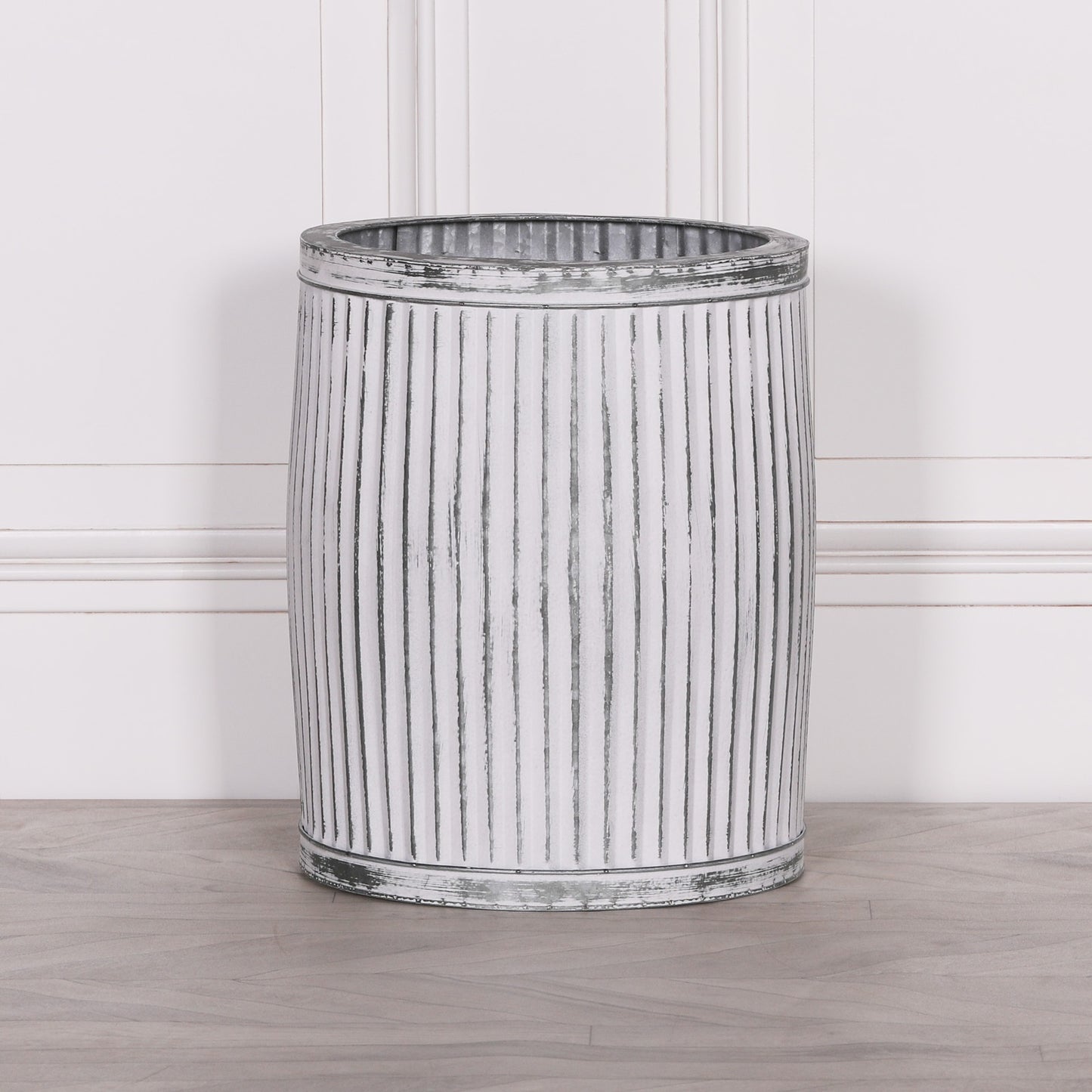 Round Dolly Tub Metal Planter – Medium