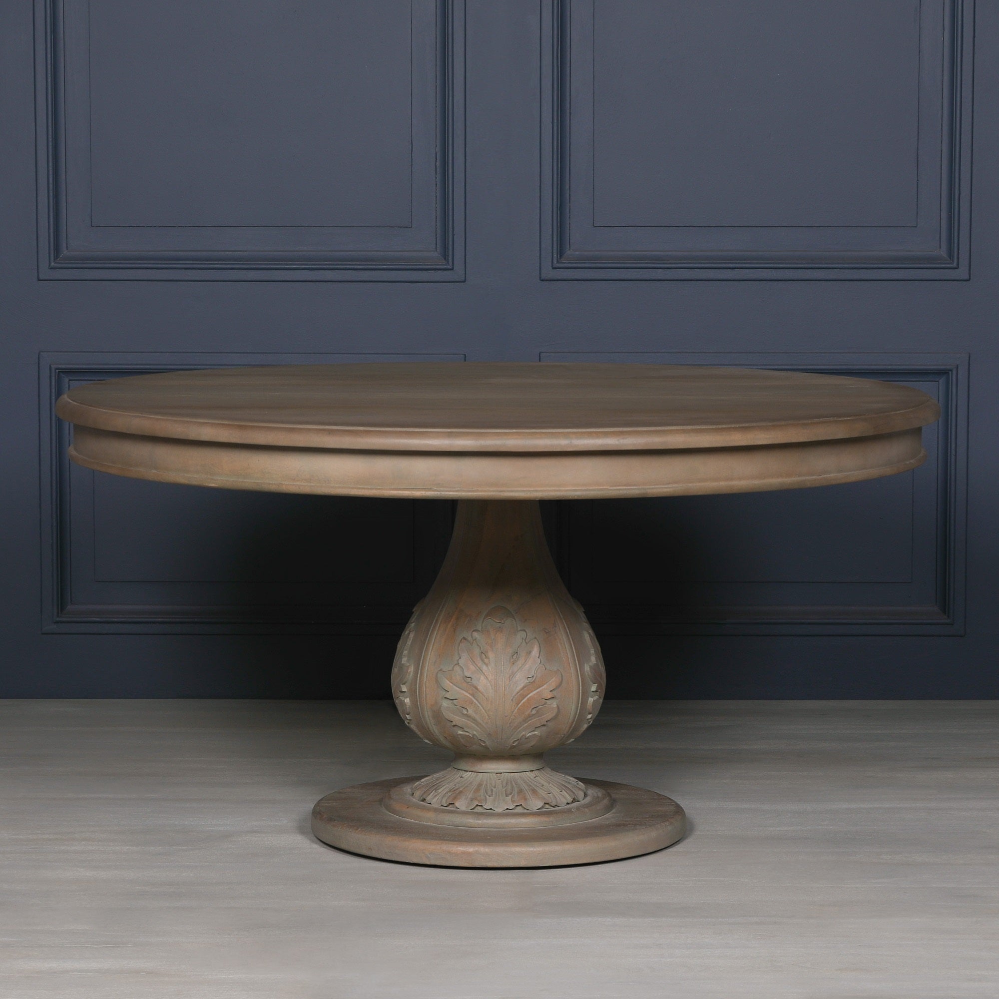 Rustic Washed 150cm Round Acorn Dining Table