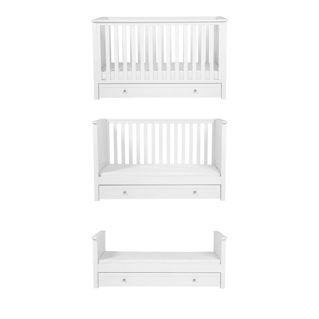 Wanderer 3 Piece Nursery Room Furniture Set White