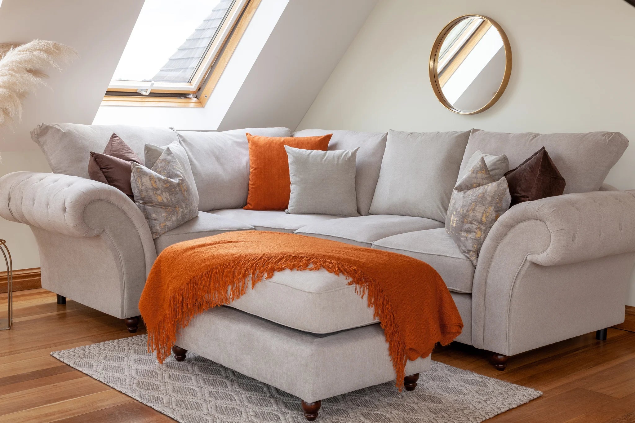 The Windsor Stone Left Hand Facing Corner